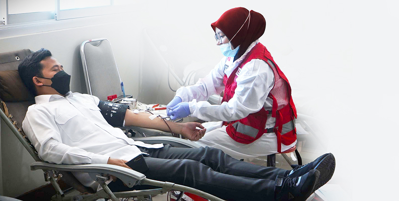 acara kegiatan donor darah rutin untuk masyarakat
